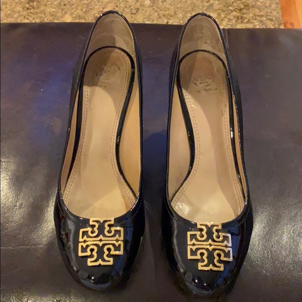 Tory Burch Melinda 85mm Closed Toes Wedges size 9M